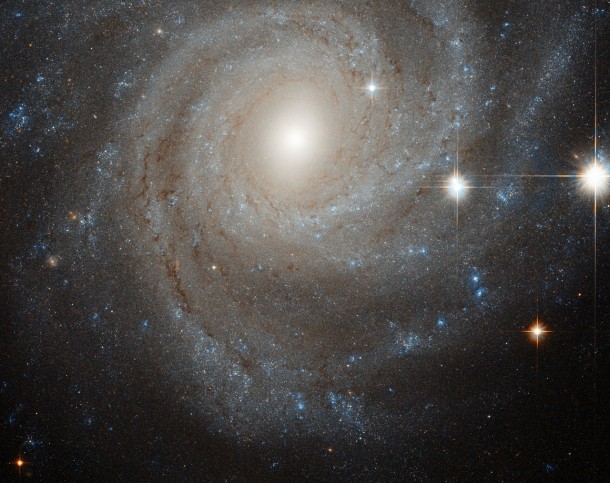 Credit: ESA/Hubble & NASA Credit: ESA/Hubble & NASA