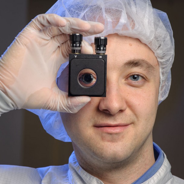 The PIAA system uses two specially designed non-spherical optics to reshape the light in the pupil of the telescope into a new "high-contrast" pupil pattern. Image credit: Dominic Hart The PIAA system uses two specially designed non-spherical optics to reshape the light in the pupil of the telescope into a new "high-contrast" pupil pattern. Image credit: Dominic Hart