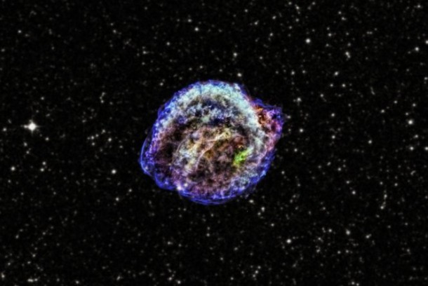 Credits: X-ray: NASA/CXC/NCSU/M.Burkey et al; Infrared: NASA/JPL-Caltech 