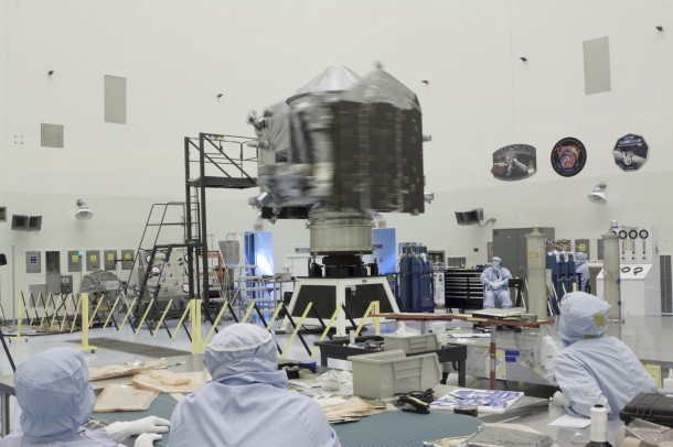 Inside the Payload Hazardous Servicing Facility at NASA's Kennedy Space Center in Florida, engineers and technicians perform a spin test of the Mars Atmosphere and Volatile Evolution, or MAVEN, spacecraft. The operation is designed to verify that MAVEN is properly balanced as it spins during the initial mission activities. (NASA) Inside the Payload Hazardous Servicing Facility at NASA's Kennedy Space Center in Florida, engineers and technicians perform a spin test of the Mars Atmosphere and Volatile Evolution, or MAVEN, spacecraft. The operation is designed to verify that MAVEN is properly balanced as it spins during the initial mission activities. (NASA)