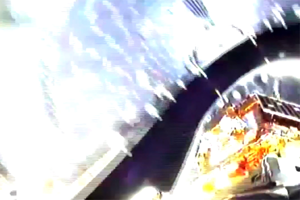 SpaceX's new fairing separates approximately 3 minutes and 32 seconds into launch, preparing for payload deployment. Copyright SpaceX 2013 SpaceX's new fairing separates approximately 3 minutes and 32 seconds into launch, preparing for payload deployment. Copyright SpaceX 2013