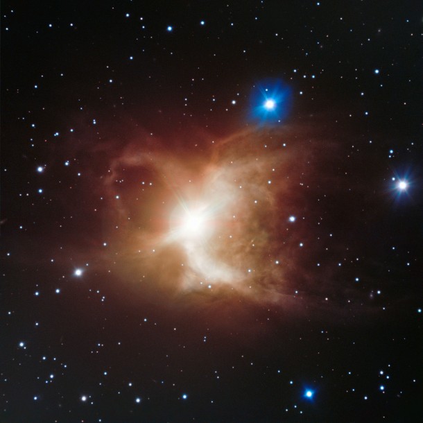 Located about 1200 light-years from Earth in the southern constellation of Carina (The Ship’s Keel), the Toby Jug Nebula, more formally known as IC 2220, is an example of a reflection nebula. It is a cloud of gas and dust illuminated from within by the central star, designated HD 65750. Credit: ESO Located about 1200 light-years from Earth in the southern constellation of Carina (The Ship’s Keel), the Toby Jug Nebula, more formally known as IC 2220, is an example of a reflection nebula. It is a cloud of gas and dust illuminated from within by the central star, designated HD 65750. Credit: ESO