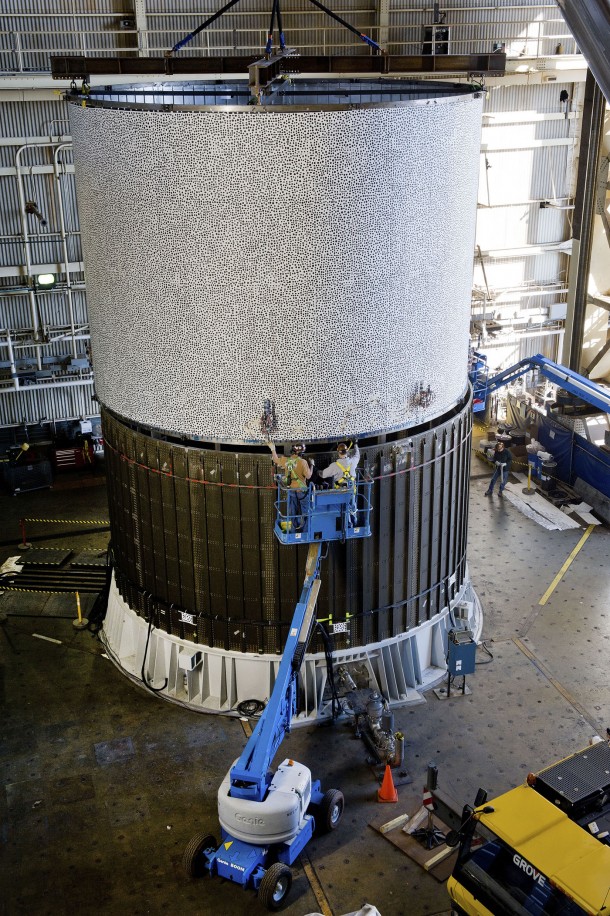 Engineers position a 27.5-foot-diameter cylinder for the first full-scale Shell Buckling and Knockdown Factor Project test. Image Credit: NASA/MSFC/Emmet Given Engineers position a 27.5-foot-diameter cylinder for the first full-scale Shell Buckling and Knockdown Factor Project test. Image Credit: NASA/MSFC/Emmet Given