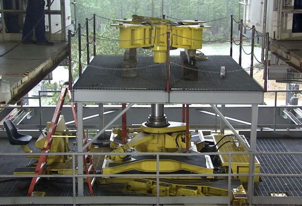 A RS-25 thrust frame adapter is positioned into place for mounting onto the A-1 Test Stand at NASA’s Stennis Space Center. Image Credit: NASA/SSC A RS-25 thrust frame adapter is positioned into place for mounting onto the A-1 Test Stand at NASA’s Stennis Space Center. Image Credit: NASA/SSC