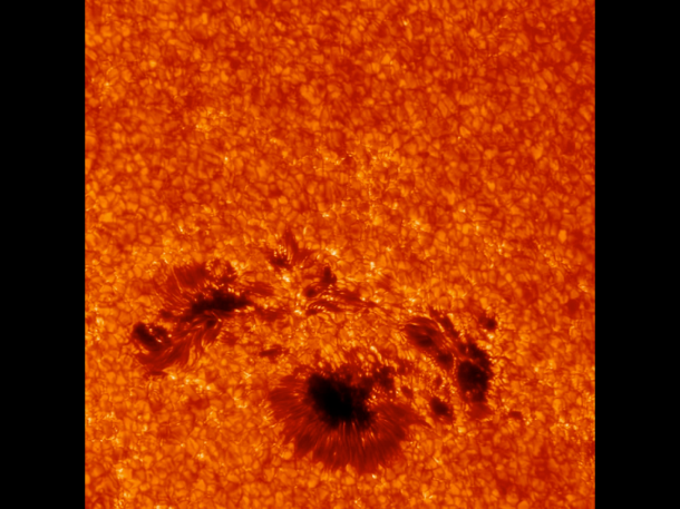 This close-up of the sunspot underneath the March 29, 2014, flare shows incredible detail. The image was captured by the G-band camera at Sacramento Peak in New Mexico. This instrument can focus on only a small area at once, but provide very high resolution. Ground-based telescope data can be hindered by Earth's atmosphere, which blocks much of the sun's ultraviolet and X-ray light, and causes twinkling even in the light it does allow through. As it happens, the March 29 flare occurred at a time of day in New Mexico that often results in the best viewing times from the ground. Credit: Kevin Reardon (National Solar Observatory), Lucia Kleint (BAER Institute) This close-up of the sunspot underneath the March 29, 2014, flare shows incredible detail. The image was captured by the G-band camera at Sacramento Peak in New Mexico. This instrument can focus on only a small area at once, but provide very high resolution. Ground-based telescope data can be hindered by Earth's atmosphere, which blocks much of the sun's ultraviolet and X-ray light, and causes twinkling even in the light it does allow through. As it happens, the March 29 flare occurred at a time of day in New Mexico that often results in the best viewing times from the ground. Credit: Kevin Reardon (National Solar Observatory), Lucia Kleint (BAER Institute)