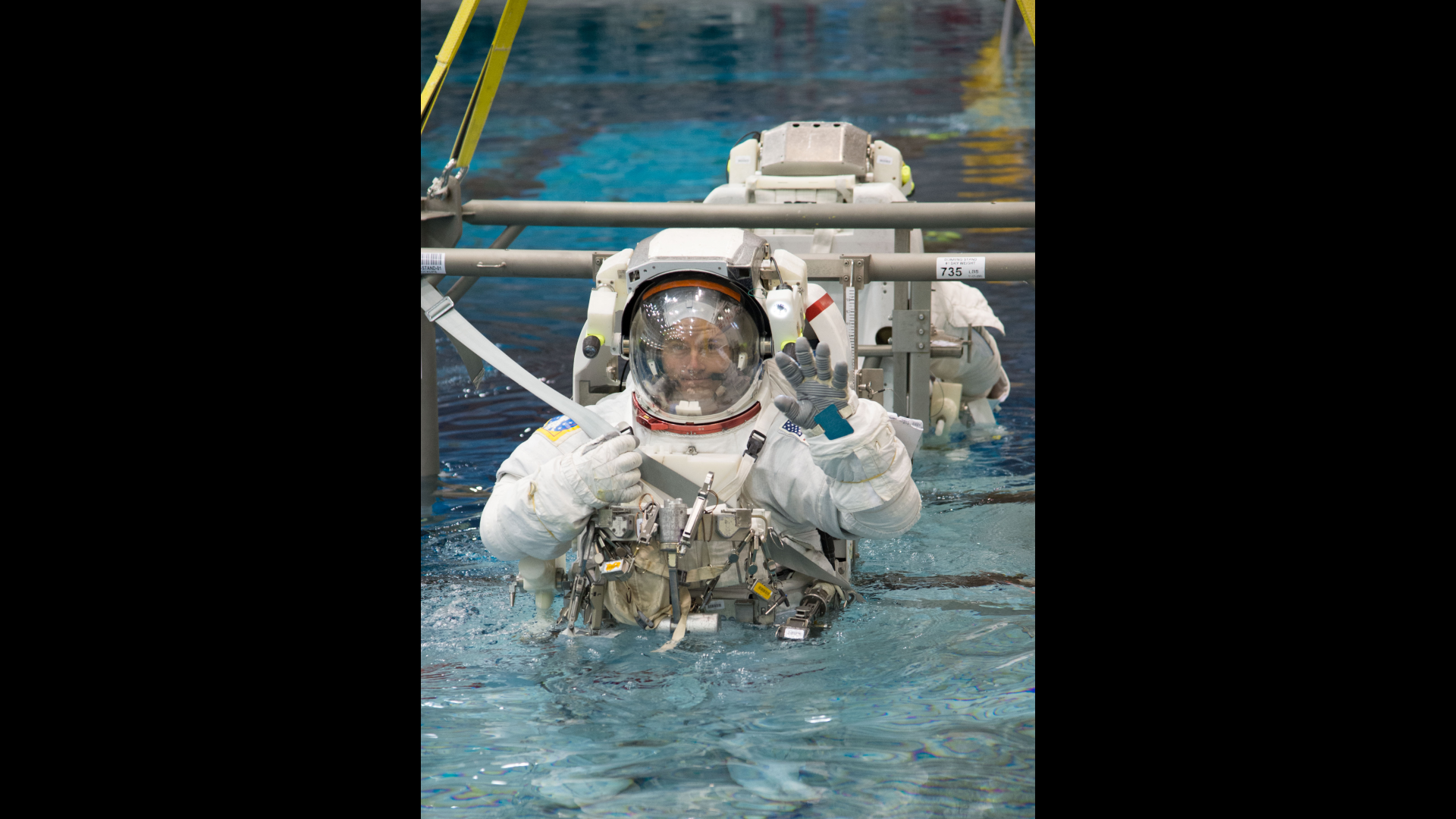 Spacewalk Training at the Neutral Buoyancy Laboratory International