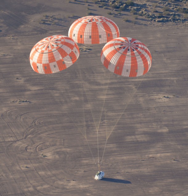 A test version of NASA’s Orion spacecraft touches down in the Arizona desert after its most complicated parachute test to date. Image Credit: NASA A test version of NASA’s Orion spacecraft touches down in the Arizona desert after its most complicated parachute test to date. Image Credit: NASA