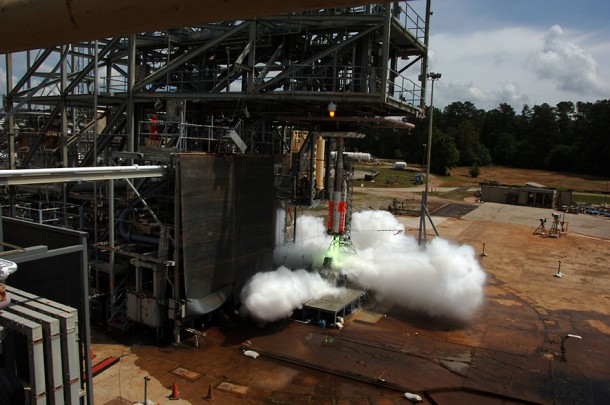 A 5-percent scale model, including solid rocket motors, of NASA's Space Launch System (SLS) is ignited to test how low- and high-frequency sound waves will affect the rocket on the launch pad. Image Credit: NASA/MSFC/David Olive A 5-percent scale model, including solid rocket motors, of NASA's Space Launch System (SLS) is ignited to test how low- and high-frequency sound waves will affect the rocket on the launch pad. Image Credit: NASA/MSFC/David Olive