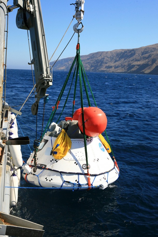 The Orion boilerplate test vehicle was lifted by stationary crane off the side of the USNS Salvor, a safeguard-class rescue and salvage ship, during Underway Recovery Test 4A in the Pacific Ocean on Sept. 14. Image Credit: NASA/Kim Shiflett The Orion boilerplate test vehicle was lifted by stationary crane off the side of the USNS Salvor, a safeguard-class rescue and salvage ship, during Underway Recovery Test 4A in the Pacific Ocean on Sept. 14. Image Credit: NASA/Kim Shiflett