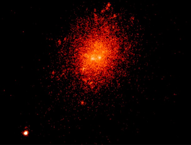 Dwarf galaxy Markarian 177 and SDSS1133 (see above, photo without labels). (Photo: Keck Observatory, Michael Koss / ETH Zurich) Dwarf galaxy Markarian 177 and SDSS1133 (see above, photo without labels). (Photo: Keck Observatory, Michael Koss / ETH Zurich)