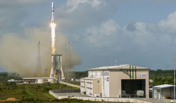 Arianespace’s workhorse Soyuz is shown lifting off from the Spaceport’s ELS launch facility during the daytime launch with four more connectivity satellites for O3b Networks. Arianespace’s workhorse Soyuz is shown lifting off from the Spaceport’s ELS launch facility during the daytime launch with four more connectivity satellites for O3b Networks.