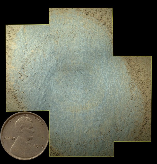 Lozenge-shaped crystals are evident in this magnified view of a Martian rock target called "Mojave," taken on Nov. 15, 2014, by the Mars Hand Lens Imager on the arm of NASA's Curiosity Mars rover. Credit: NASA/JPL-Caltech/MSSS Lozenge-shaped crystals are evident in this magnified view of a Martian rock target called "Mojave," taken on Nov. 15, 2014, by the Mars Hand Lens Imager on the arm of NASA's Curiosity Mars rover. Credit: NASA/JPL-Caltech/MSSS