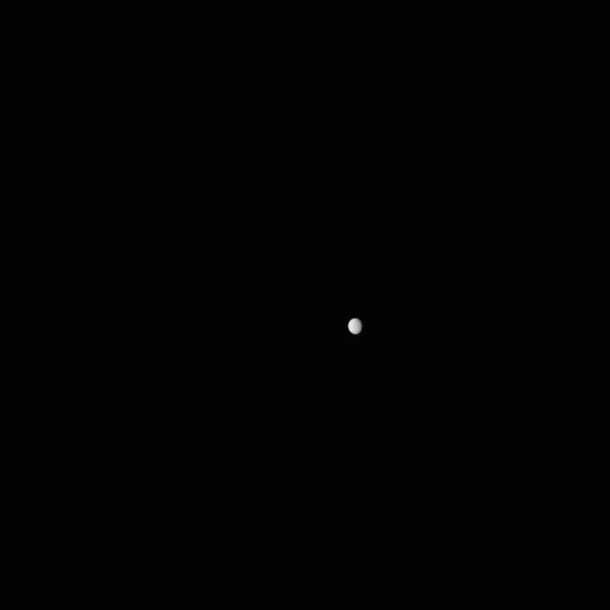 This is a raw image, taken Jan. 13, 2015, showing the dwarf planet Ceres as seen from the Dawn spacecraft on its approach. Dawn's framing camera took this image at 238,000 miles (383,000 kilometers) from Ceres. Image Credit: NASA/JPL-Caltech/UCLA/MPS/DLR/IDA This is a raw image, taken Jan. 13, 2015, showing the dwarf planet Ceres as seen from the Dawn spacecraft on its approach. Dawn's framing camera took this image at 238,000 miles (383,000 kilometers) from Ceres. Image Credit: NASA/JPL-Caltech/UCLA/MPS/DLR/IDA