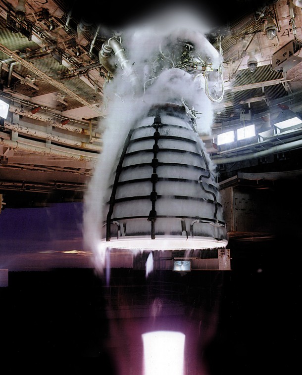 The RS-25 engine, which successfully powered the space shuttle, is being modified for America's next great rocket, the Space Launch System. Hot-fire testing for the engine will begin in early 2015. Image Credit: Aerojet Rocketdyne The RS-25 engine, which successfully powered the space shuttle, is being modified for America's next great rocket, the Space Launch System. Hot-fire testing for the engine will begin in early 2015. Image Credit: Aerojet Rocketdyne