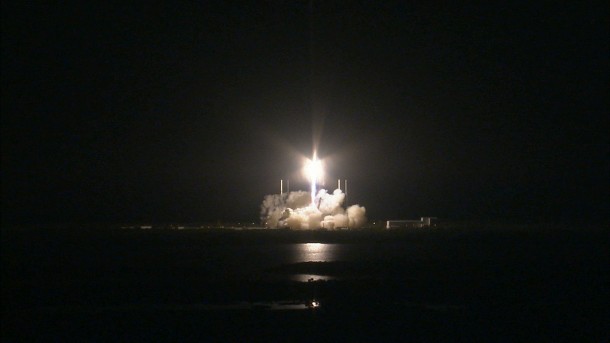 A SpaceX Dragon spacecraft on a Falcon 9 rocket launches from Space Launch Complex 40 at Cape Canaveral Air Force Station in Florida at 4:47 a.m. EST on Jan. 10, 2014. The Dragon is loaded with more than two tons of supplies and NASA science investigations for the International Space Station. Image Credit: NASA TV A SpaceX Dragon spacecraft on a Falcon 9 rocket launches from Space Launch Complex 40 at Cape Canaveral Air Force Station in Florida at 4:47 a.m. EST on Jan. 10, 2014. The Dragon is loaded with more than two tons of supplies and NASA science investigations for the International Space Station. Image Credit: NASA TV