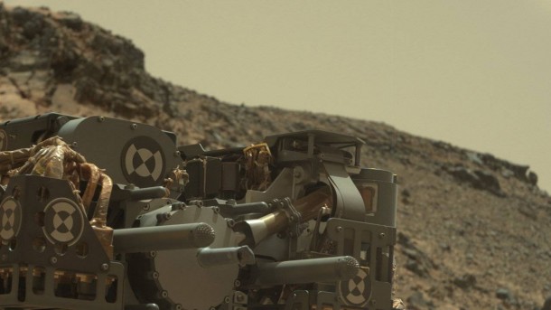 This raw-color view from Curiosity's Mastcam shows the rover's drill just after finishing a drilling operation at "Telegraph Peak" on Feb. 24, 2015. Image credit: NASA/JPL-Caltech/MSSS This raw-color view from Curiosity's Mastcam shows the rover's drill just after finishing a drilling operation at "Telegraph Peak" on Feb. 24, 2015. Image credit: NASA/JPL-Caltech/MSSS