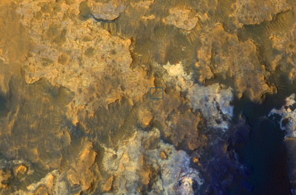 Mars image from the orbiter's High Resolution Imaging Science Experiment (HiRISE) camera. Image credit: NASA/JPL-Caltech/Univ. of Arizona Mars image from the orbiter's High Resolution Imaging Science Experiment (HiRISE) camera. Image credit: NASA/JPL-Caltech/Univ. of Arizona