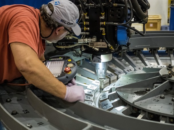 At NASA’s Michoud Assembly Facility in New Orleans, engineers welded together on Sept. 5, two sections of the Orion spacecraft’s primary structure that will fly on Exploration Mission-1, the first flight of Orion atop the agency’s Space Launch System rocket. Credits: NASA At NASA’s Michoud Assembly Facility in New Orleans, engineers welded together on Sept. 5, two sections of the Orion spacecraft’s primary structure that will fly on Exploration Mission-1, the first flight of Orion atop the agency’s Space Launch System rocket. Credits: NASA