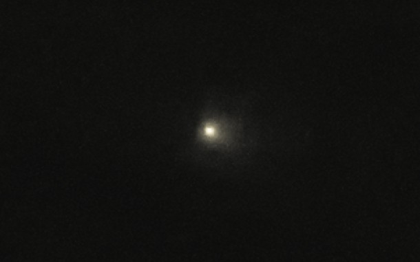 This image of the comet was acquired using the Canada France Hawai`i Telescope. Credit: K. Meech (IfA/UH)/CFHT/ESO This image of the comet was acquired using the Canada France Hawai`i Telescope. Credit: K. Meech (IfA/UH)/CFHT/ESO
