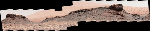 The two prominent mesas in this Aug. 18, 2016, view of Mars' "Murray Buttes" region from the Curiosity Mars rover's Mastcam are about 260 feet (about 80 meters) apart. The one on the right is about 33 feet high, and its top is about 270 feet from the rover's position when the images were taken. Credit: NASA/JPL-Caltech/MSSS The two prominent mesas in this Aug. 18, 2016, view of Mars' "Murray Buttes" region from the Curiosity Mars rover's Mastcam are about 260 feet (about 80 meters) apart. The one on the right is about 33 feet high, and its top is about 270 feet from the rover's position when the images were taken. Credit: NASA/JPL-Caltech/MSSS