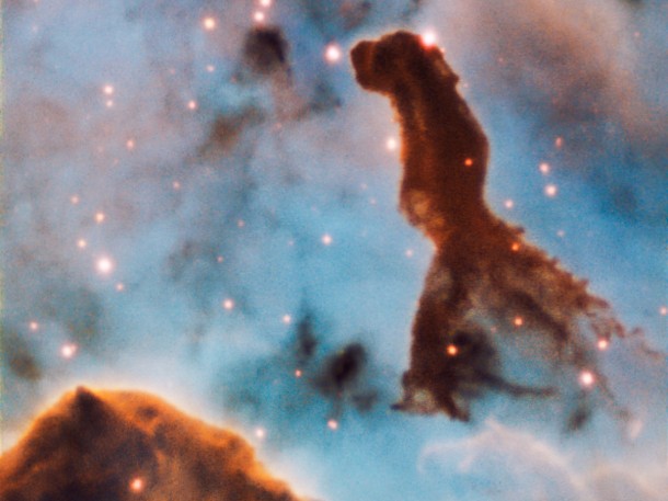 This pillar is part of the massive star cluster Trumpler 14, within the Carina Nebula, 7500 light-years away. The image was taken by the MUSE instrument, mounted on ESO’s Very Large Telescope. Credit: ESO/A. McLeod This pillar is part of the massive star cluster Trumpler 14, within the Carina Nebula, 7500 light-years away. The image was taken by the MUSE instrument, mounted on ESO’s Very Large Telescope. Credit: ESO/A. McLeod