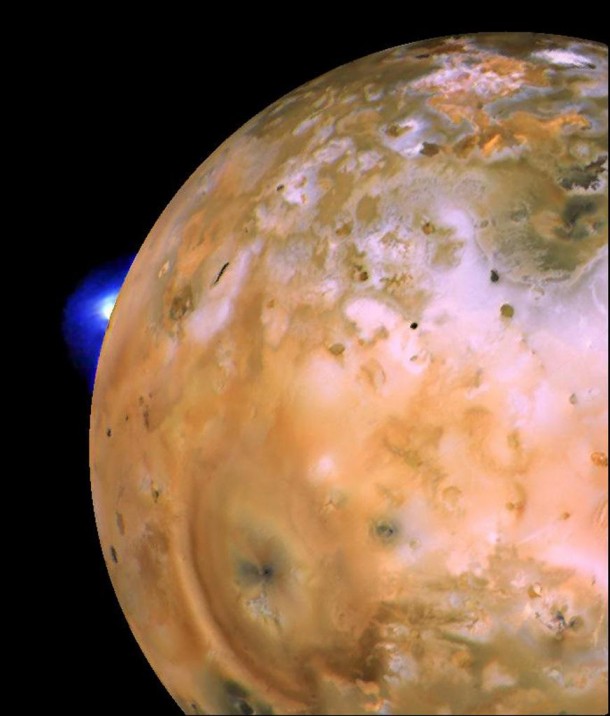Voyager 1 image of Io showing active plume of Loki on limb. Heart-shaped feature southeast of Loki consists of fallout deposits from active plume Pele. Image credit: NASA/JPL/USGS Voyager 1 image of Io showing active plume of Loki on limb. Heart-shaped feature southeast of Loki consists of fallout deposits from active plume Pele. Image credit: NASA/JPL/USGS