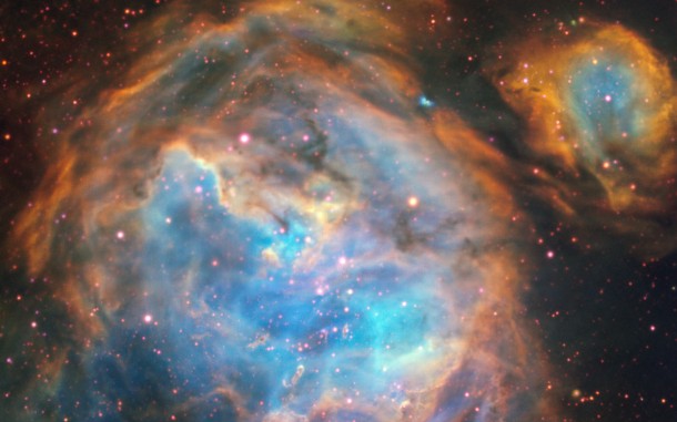 This dazzling region of newly-forming stars in the Large Magellanic Cloud (LMC) was captured by the Multi Unit Spectroscopic Explorer instrument on ESO’s Very Large Telescope. The relatively small amount of dust in the LMC and MUSE’s acute vision allowed intricate details of the region to be picked out in visible light. Credit: ESO, A McLeod et al. This dazzling region of newly-forming stars in the Large Magellanic Cloud (LMC) was captured by the Multi Unit Spectroscopic Explorer instrument on ESO’s Very Large Telescope. The relatively small amount of dust in the LMC and MUSE’s acute vision allowed intricate details of the region to be picked out in visible light. Credit: ESO, A McLeod et al.